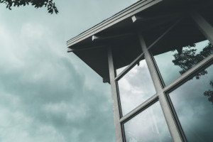 肝帝福音！XX游戏更新活动送福利，上线即毕业！